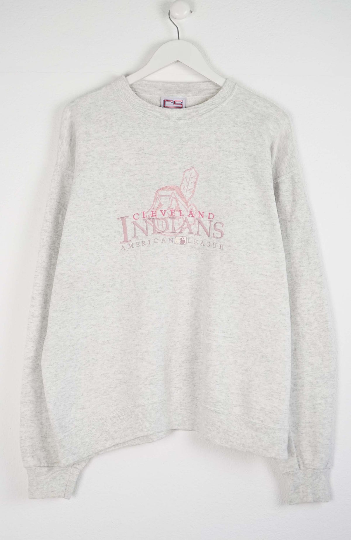 VINTAGE CLEVELAND INDIANS' SWEATER (L)