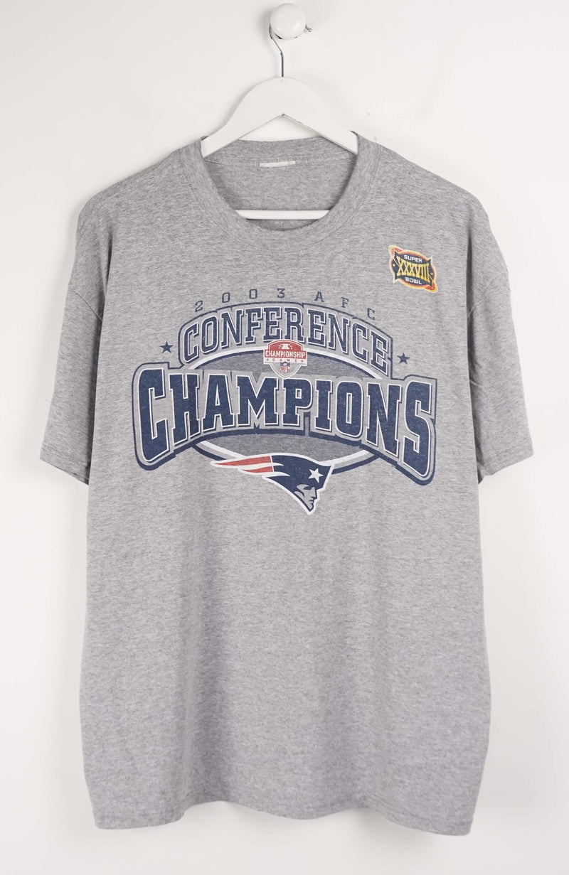 VINTAGE NFL NEW ENGLAND PATRIOTS 2003 T-SHIRT (L)