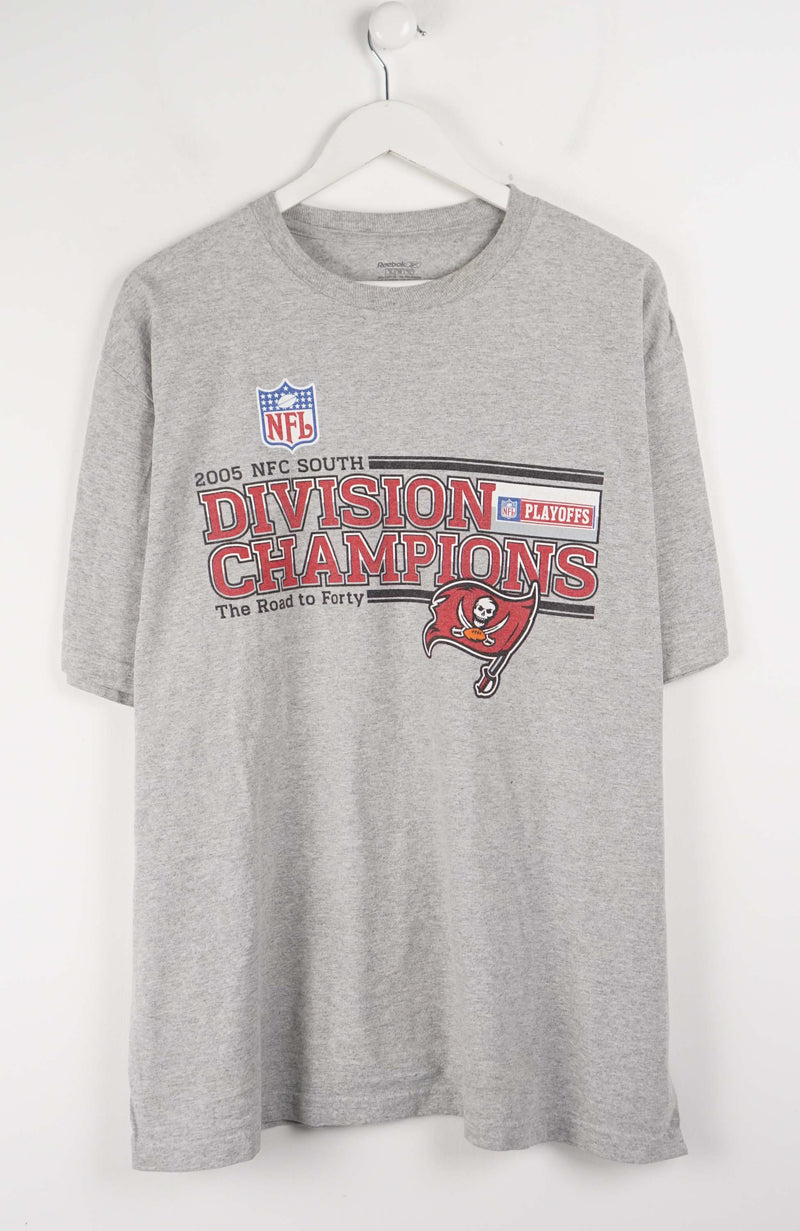 VINTAGE NFL REEBOK 2005 TAMPA BAY BUCCANEERS T-SHIRT (XL)