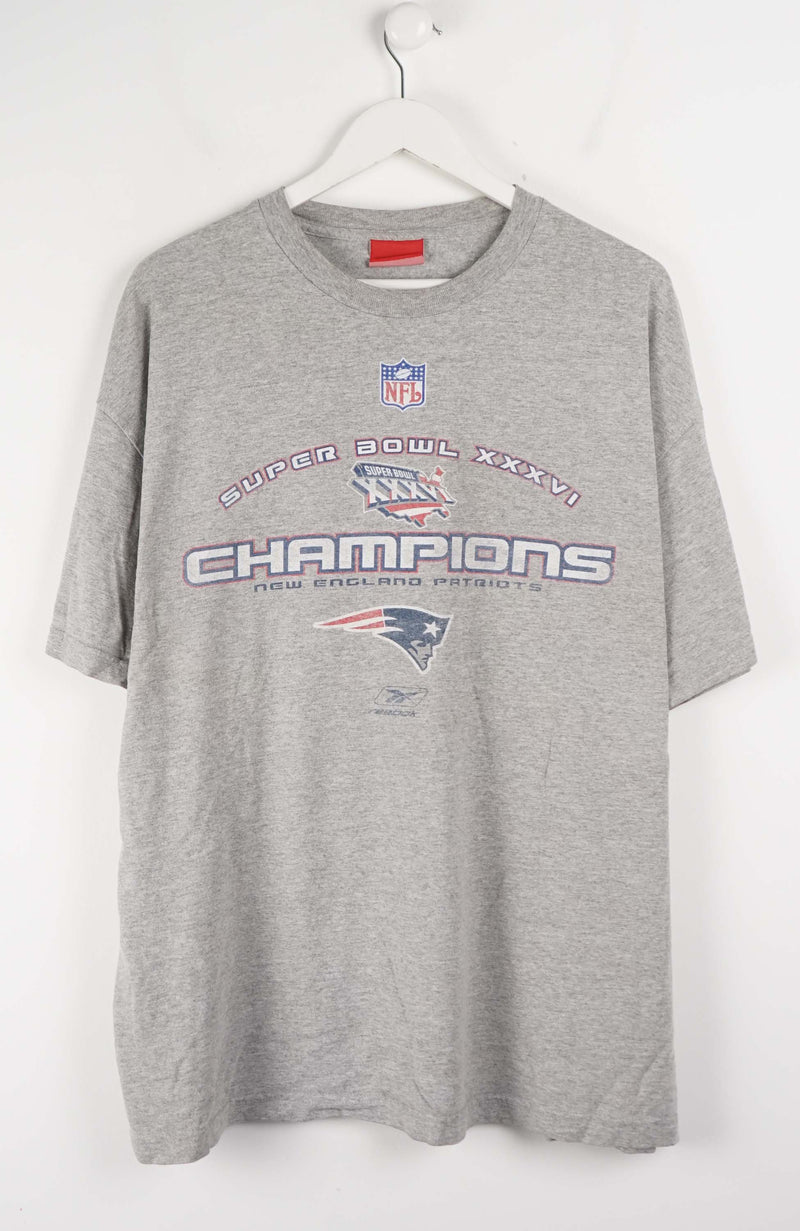 VINTAGE NFL REEBOK SUPER BOWL NEW ENGLAND PATRIOTS T-SHIRT (XL)