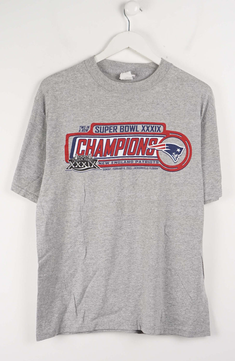 VINTAGE NFL SUPER BOWL NEW ENGLAND PATRIOTS T-SHIRT (M)