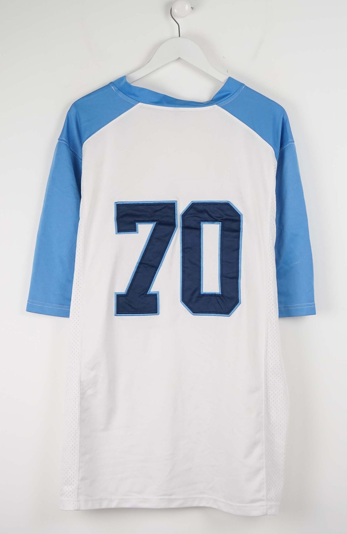 VINTAGE NFL UNIVERSITY NORTH CAROLINA JERSEY (XL)