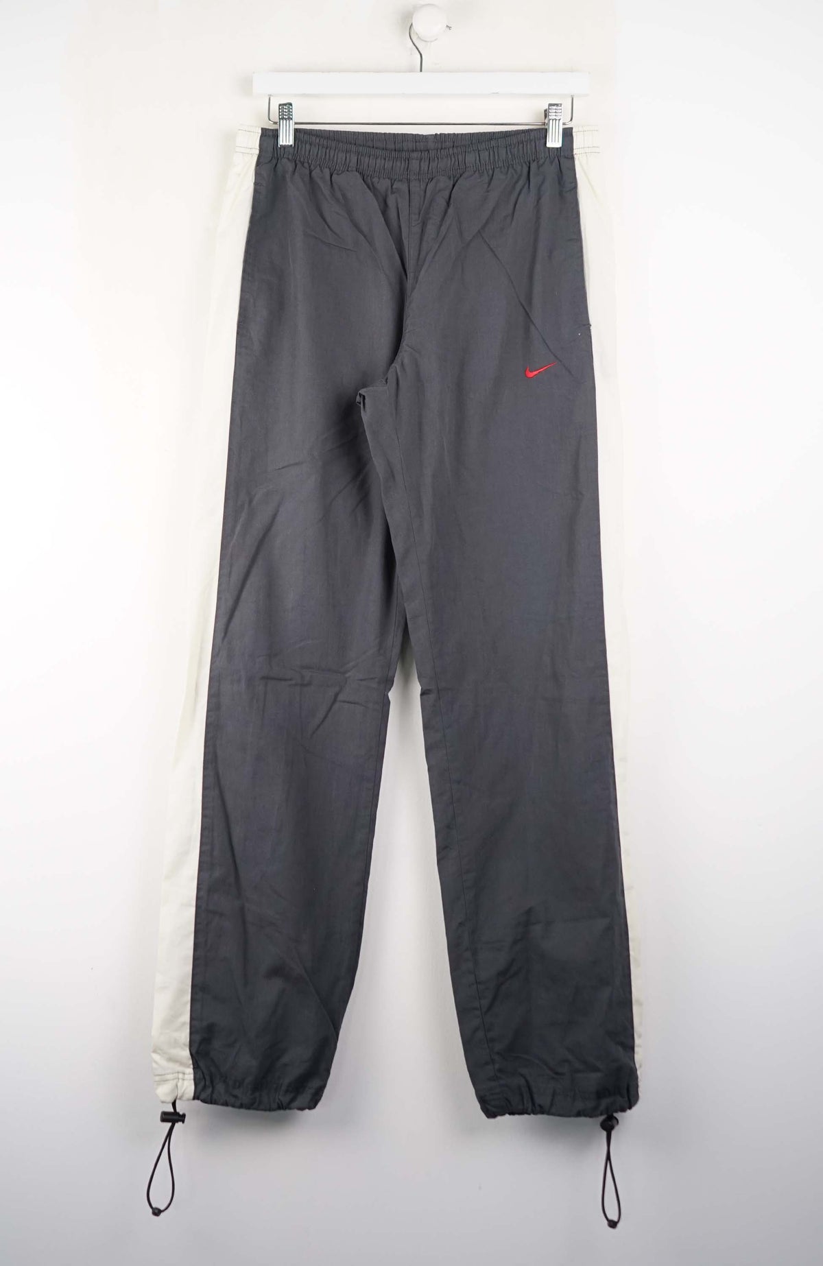 VINTAGE NIKE TRACK PANTS (M)