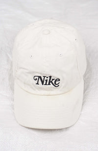 VINTAGE NIKE 1972 HAT