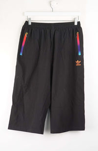 VINTAGE ADIDAS 3/4 TRACK PANT SHORTS (S)
