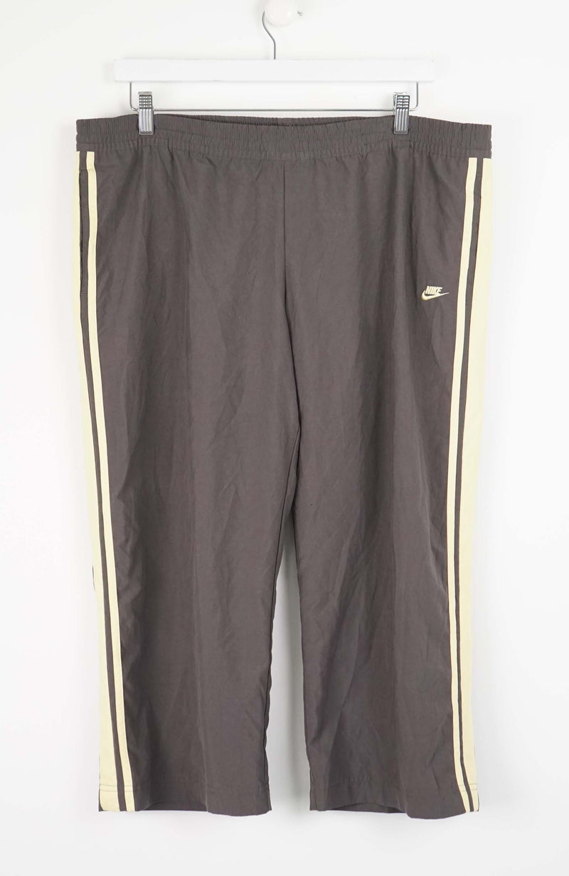 VINTAGE NIKE 3/4 TRACK PANTS (XL)