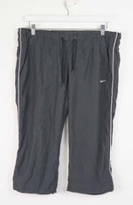 VINTAGE NIKE 3/4 TRACK PANTS (XL)