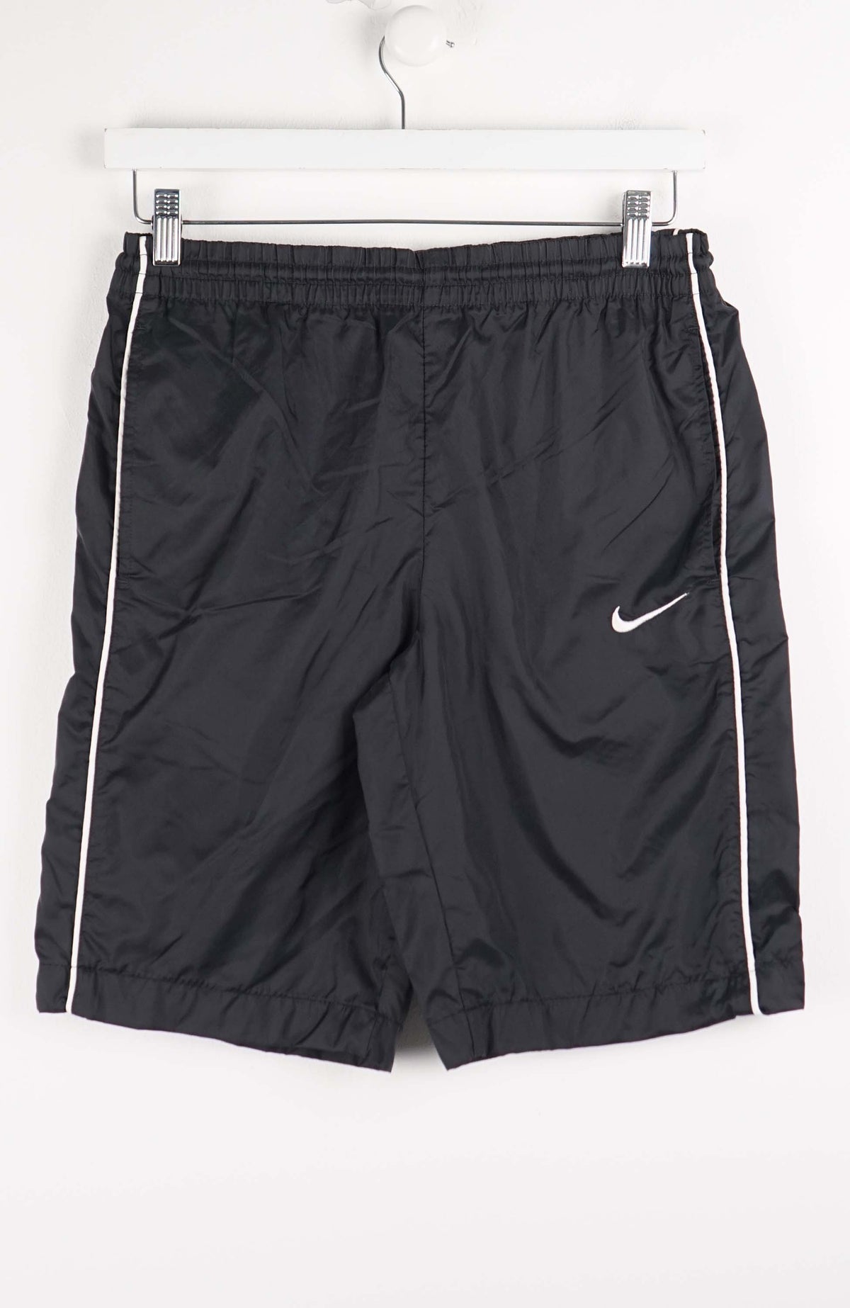 VINTAGE NIKE TRACK PANT SHORTS (XS)