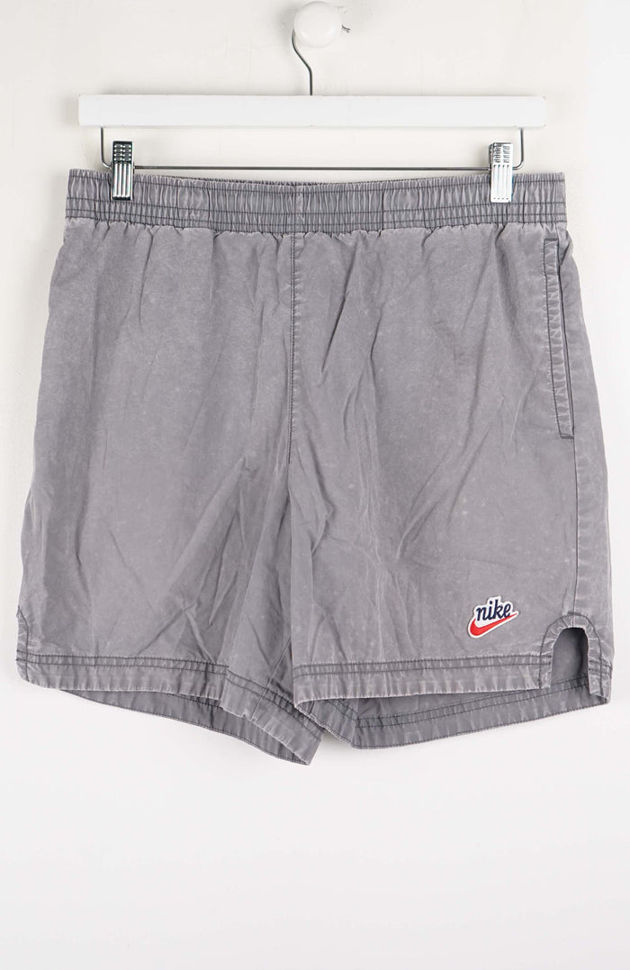 VINTAGE NIKE ACTIVE SHORTS W30