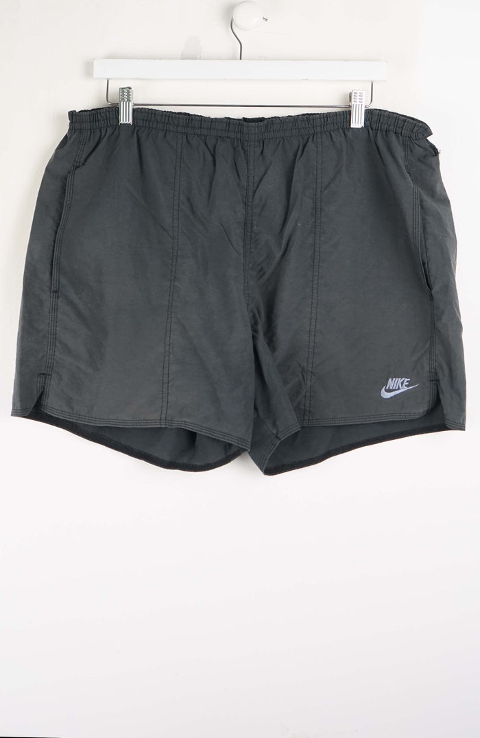 VINTAGE NIKE ACTIVE SHORTS W38