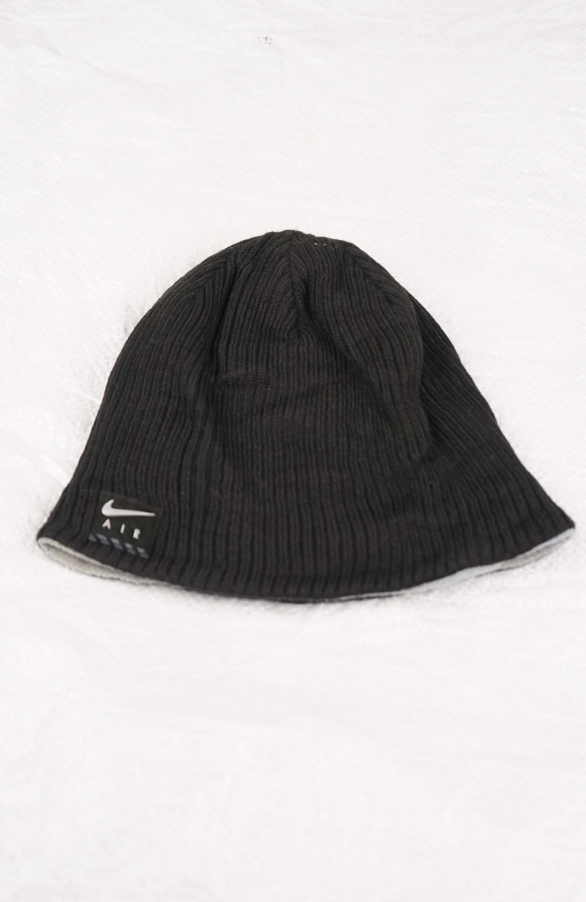VINTAGE NIKE AIR BEANIE