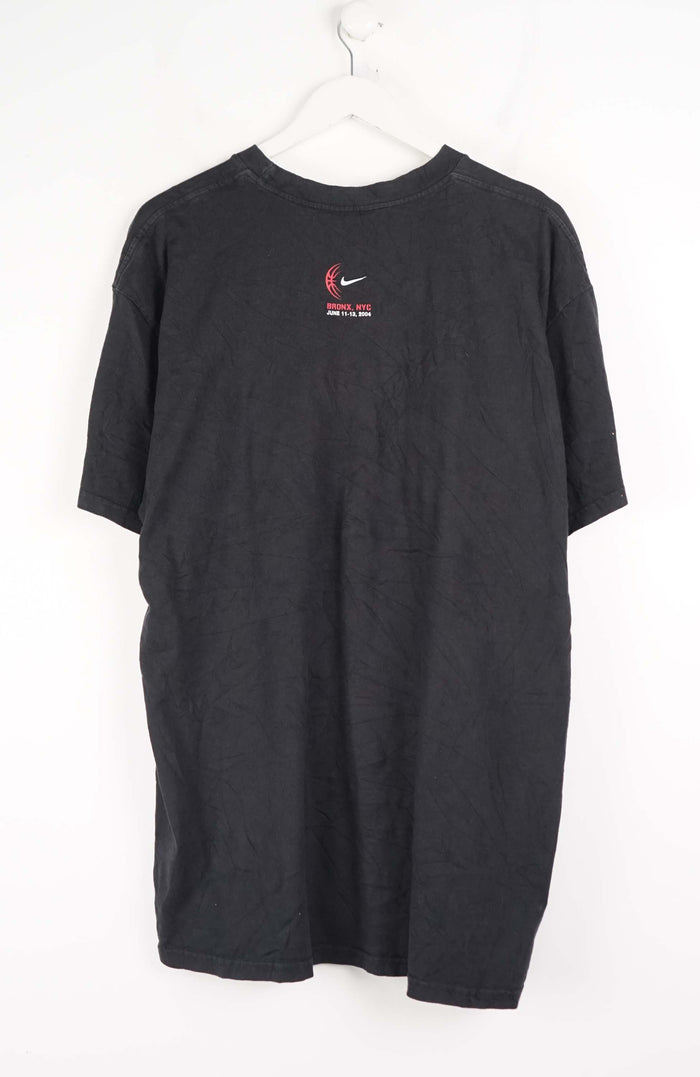 VINTAGE NIKE AIR RUMBLE 2004 T-SHIRT (XL)