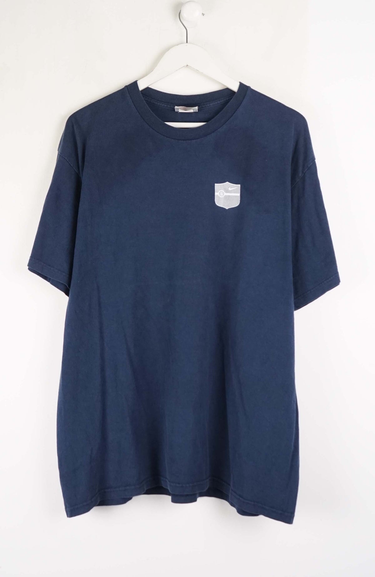 VINTAGE NIKE ATHLETICS T-SHIRT (L)