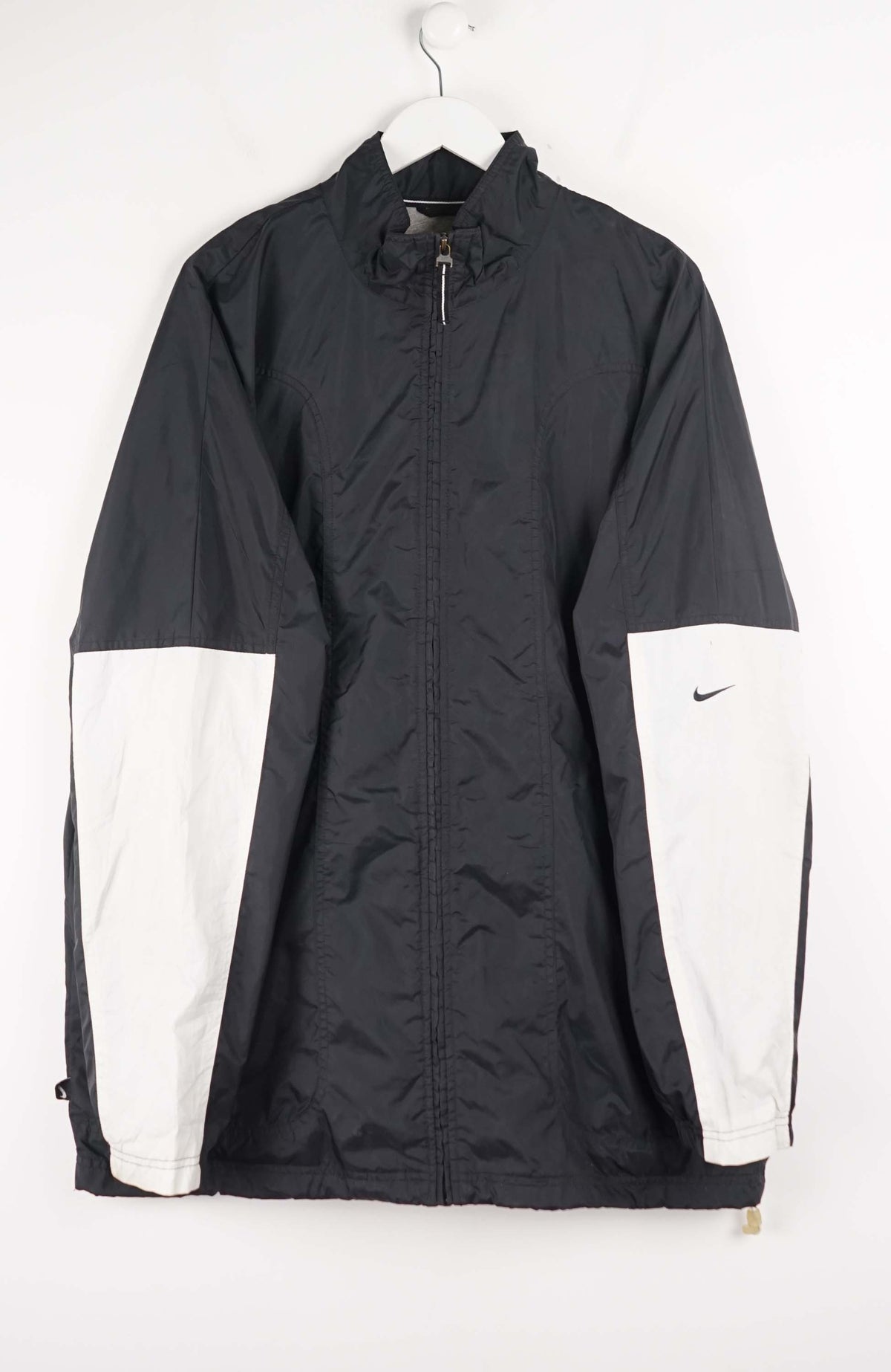 VINTAGE NIKE BASKETBALL WINDBREAKER (XXL)