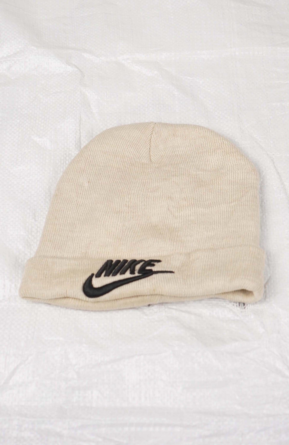 VINTAGE NIKE BEANIE
