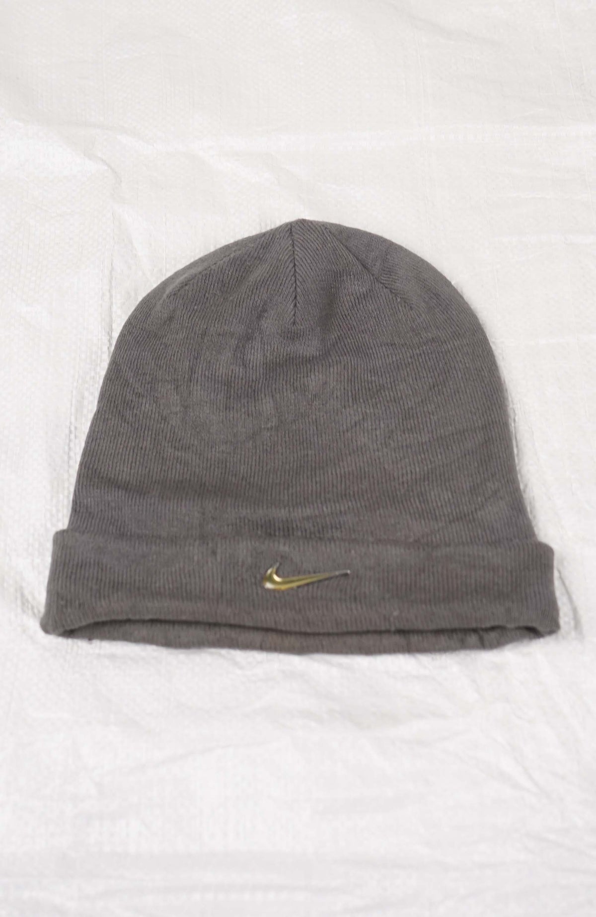 VINTAGE NIKE BEANIE