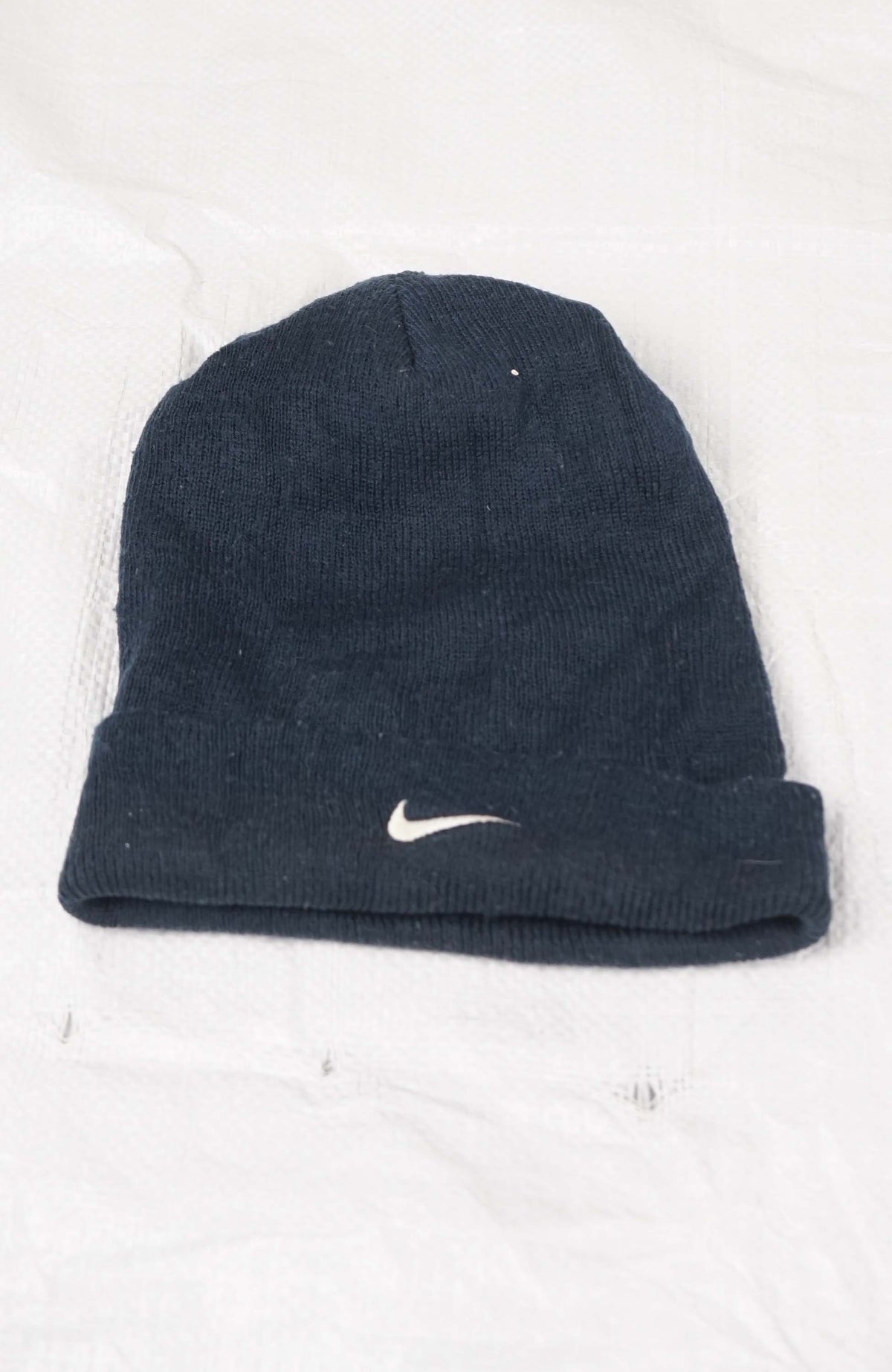 VINTAGE NIKE BEANIE