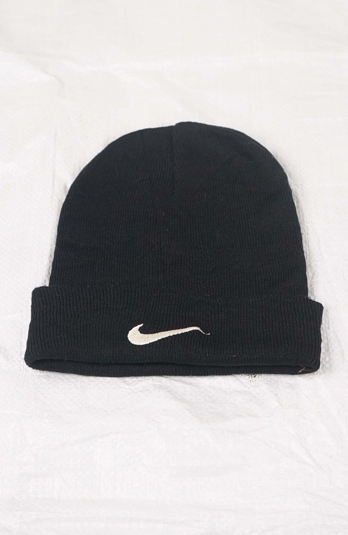 VINTAGE NIKE BEANIE