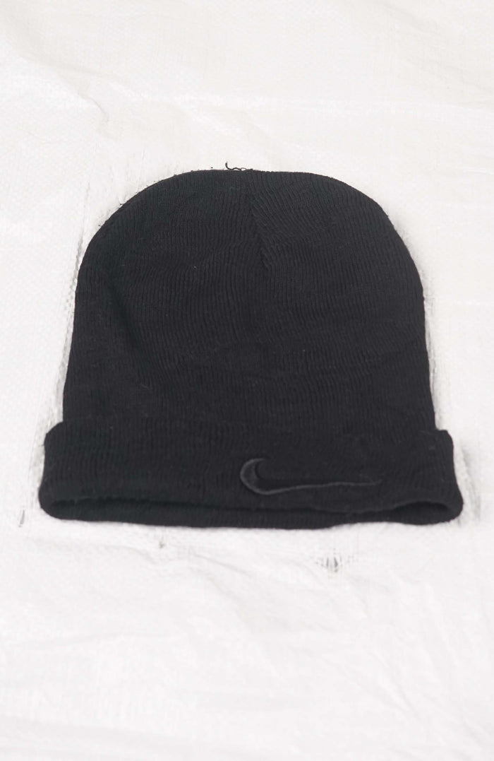 VINTAGE NIKE BEANIE