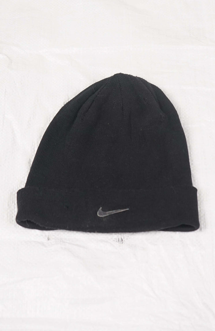 VINTAGE NIKE BEANIE