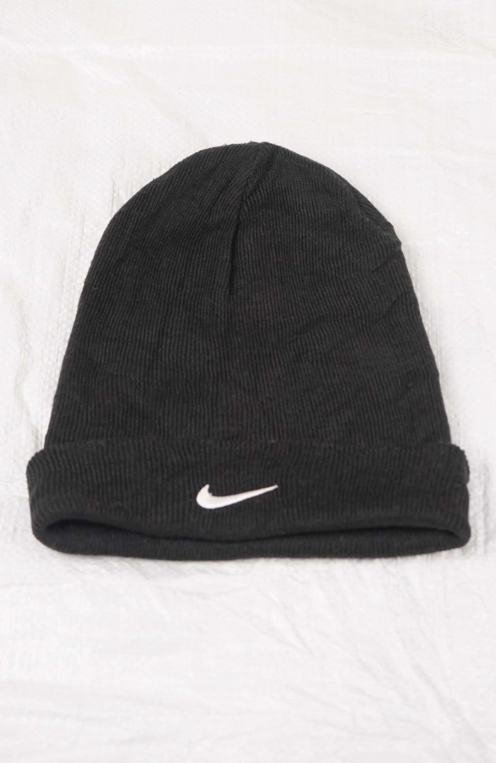 VINTAGE NIKE BEANIE