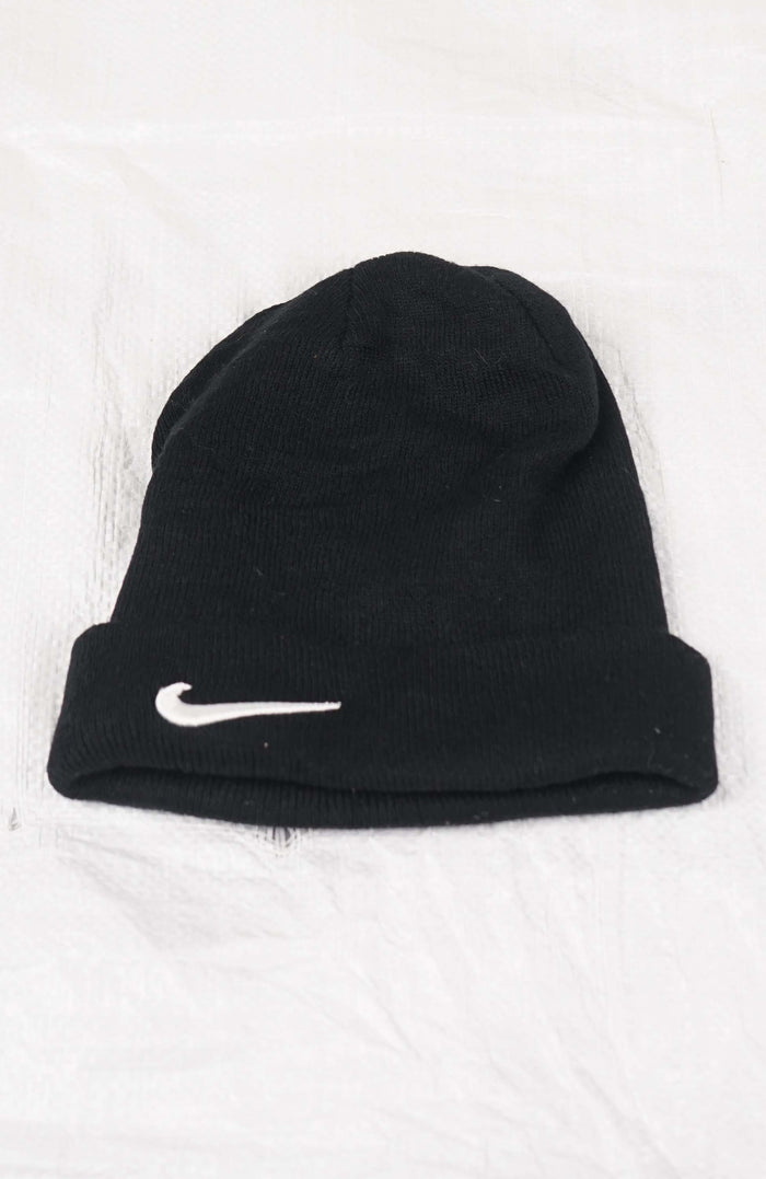 VINTAGE NIKE BEANIE