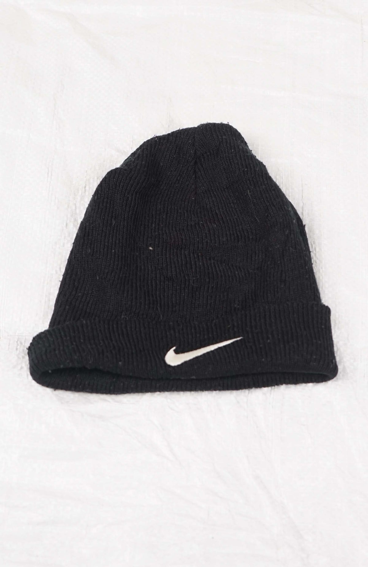 VINTAGE NIKE BEANIE