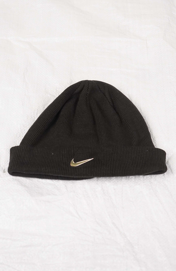 VINTAGE NIKE BEANIE