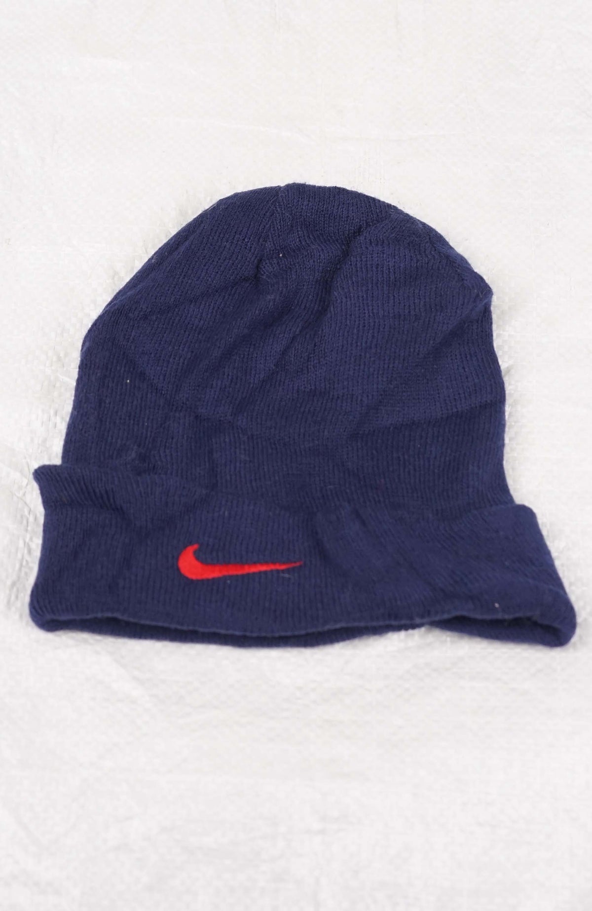 VINTAGE NIKE BEANIE
