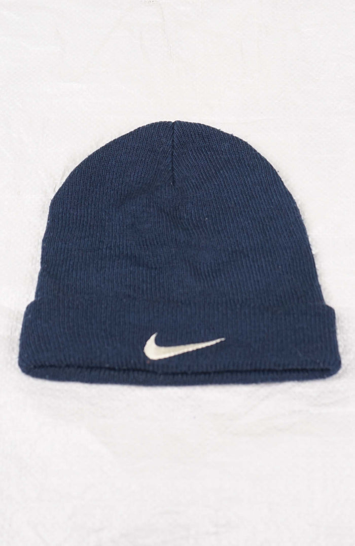 VINTAGE NIKE BEANIE
