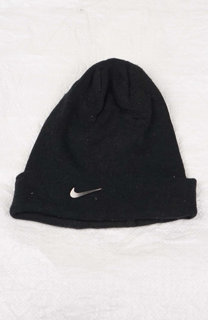 VINTAGE NIKE BEANIE