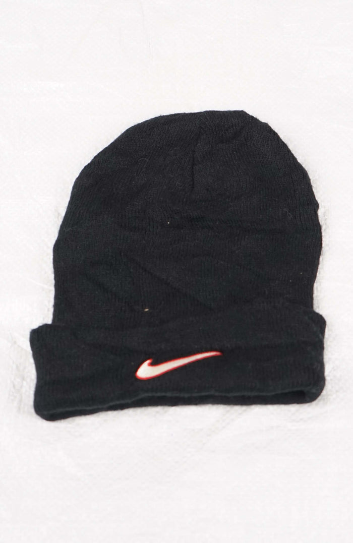 VINTAGE NIKE BEANIE