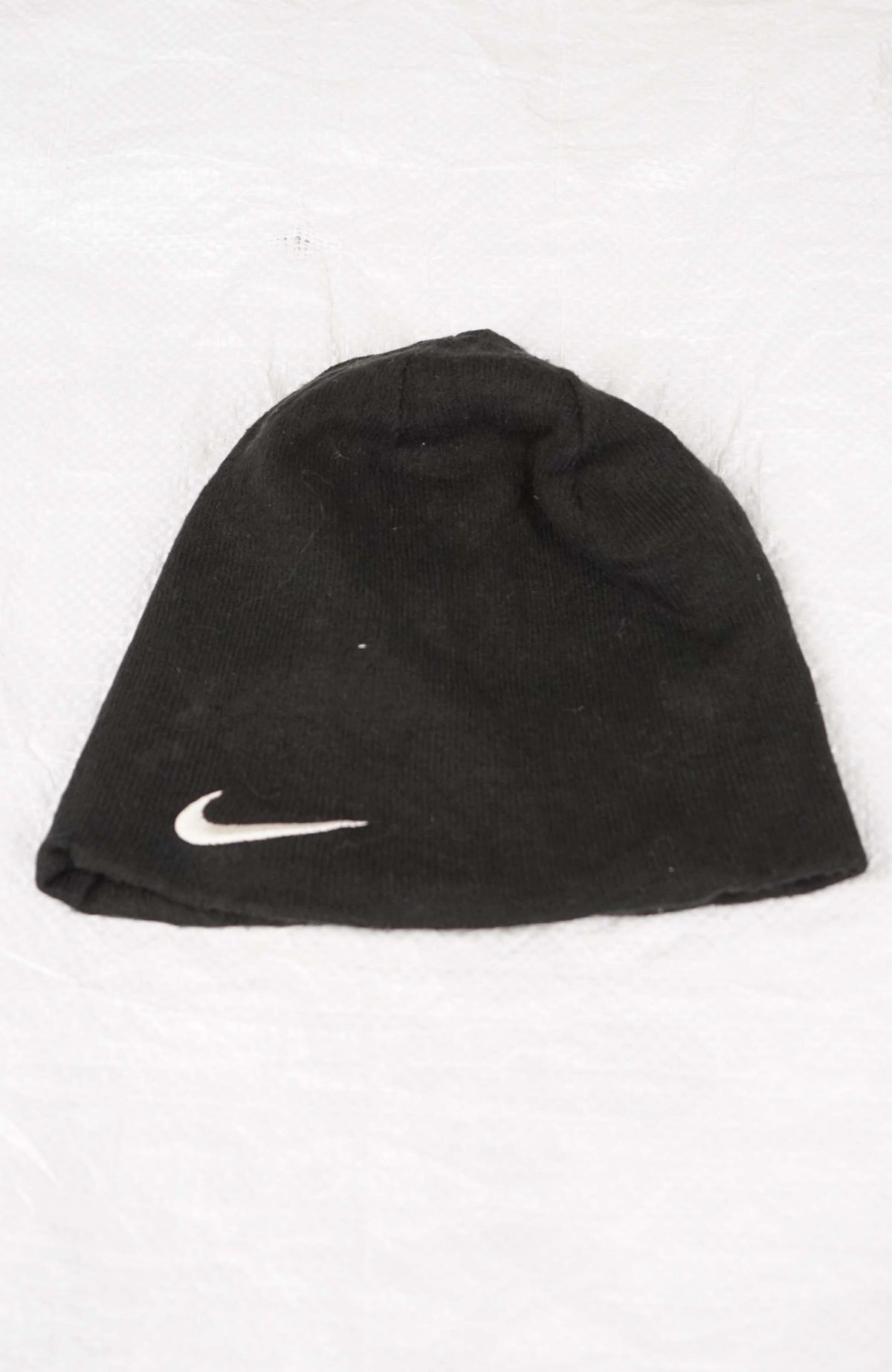 VINTAGE NIKE SKULL BEANIE