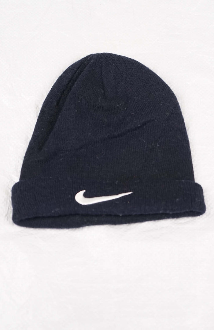 VINTAGE NIKE BEANIE