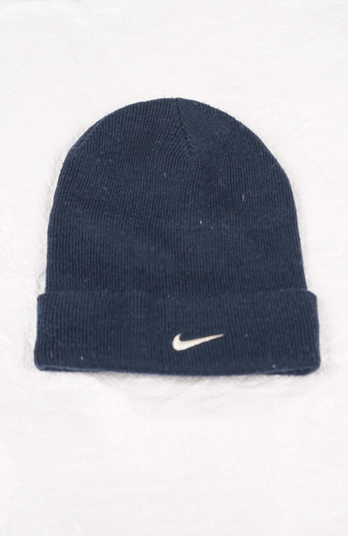 VINTAGE NIKE BEANIE