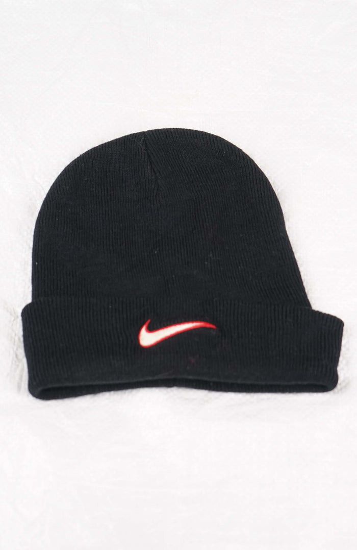 VINTAGE NIKE BEANIE