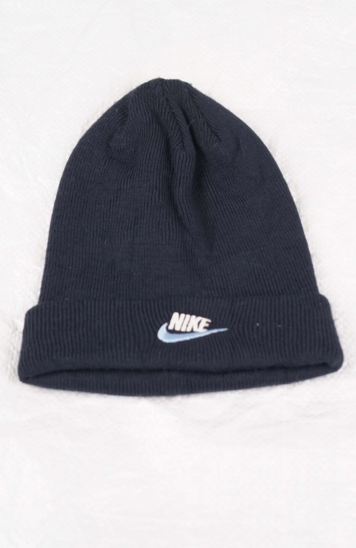 VINTAGE NIKE BEANIE