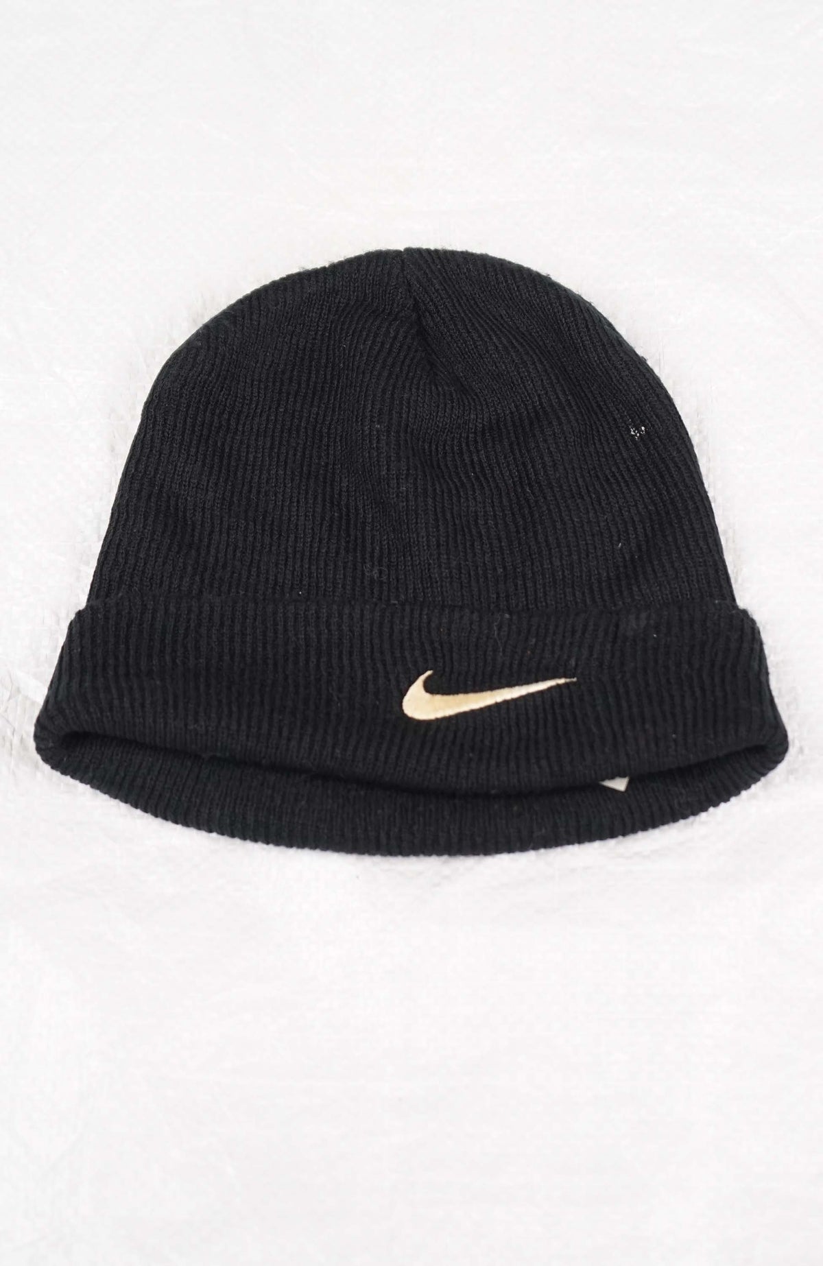 VINTAGE NIKE BEANIE