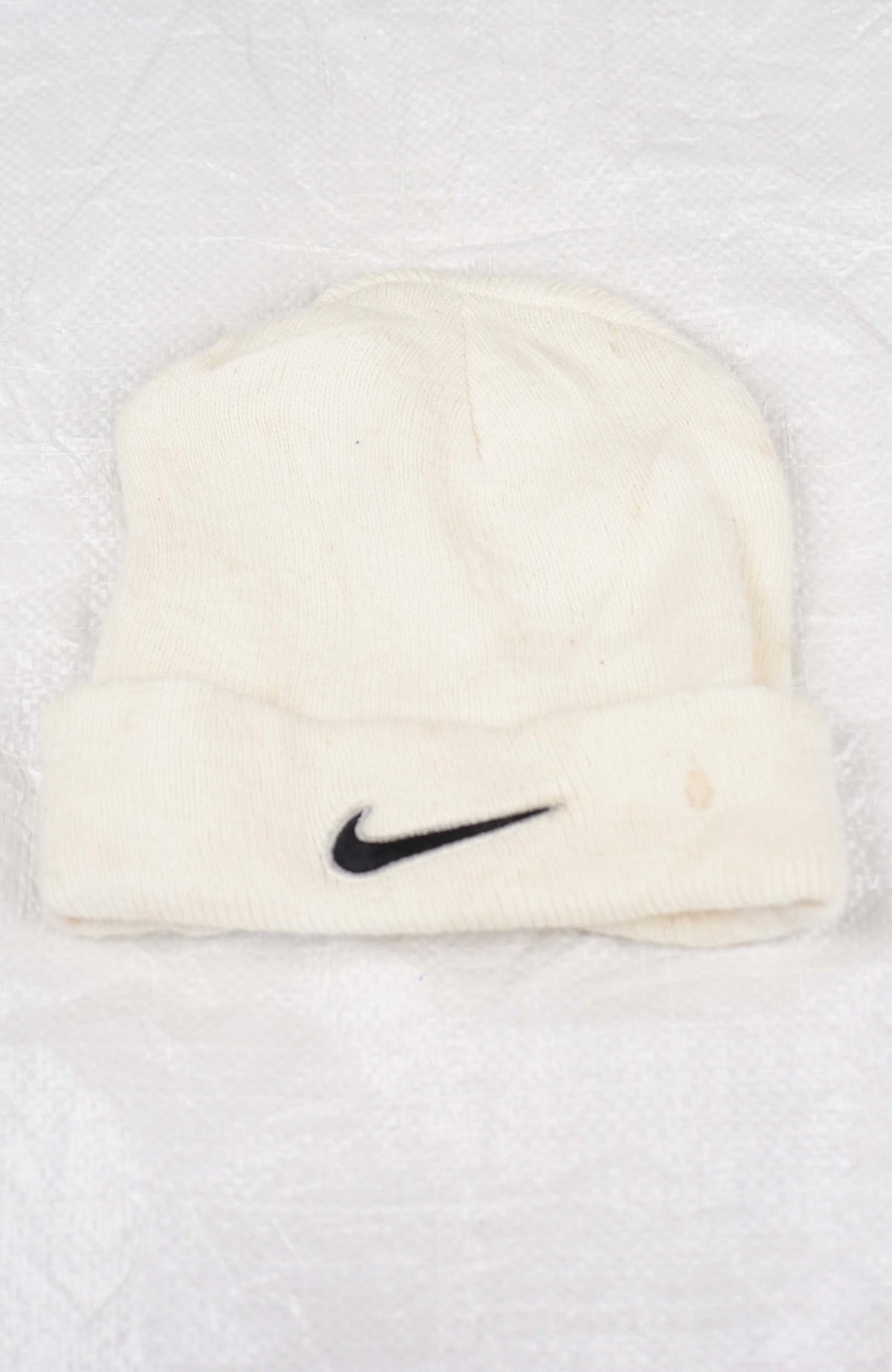 VINTAGE NIKE BEANIE