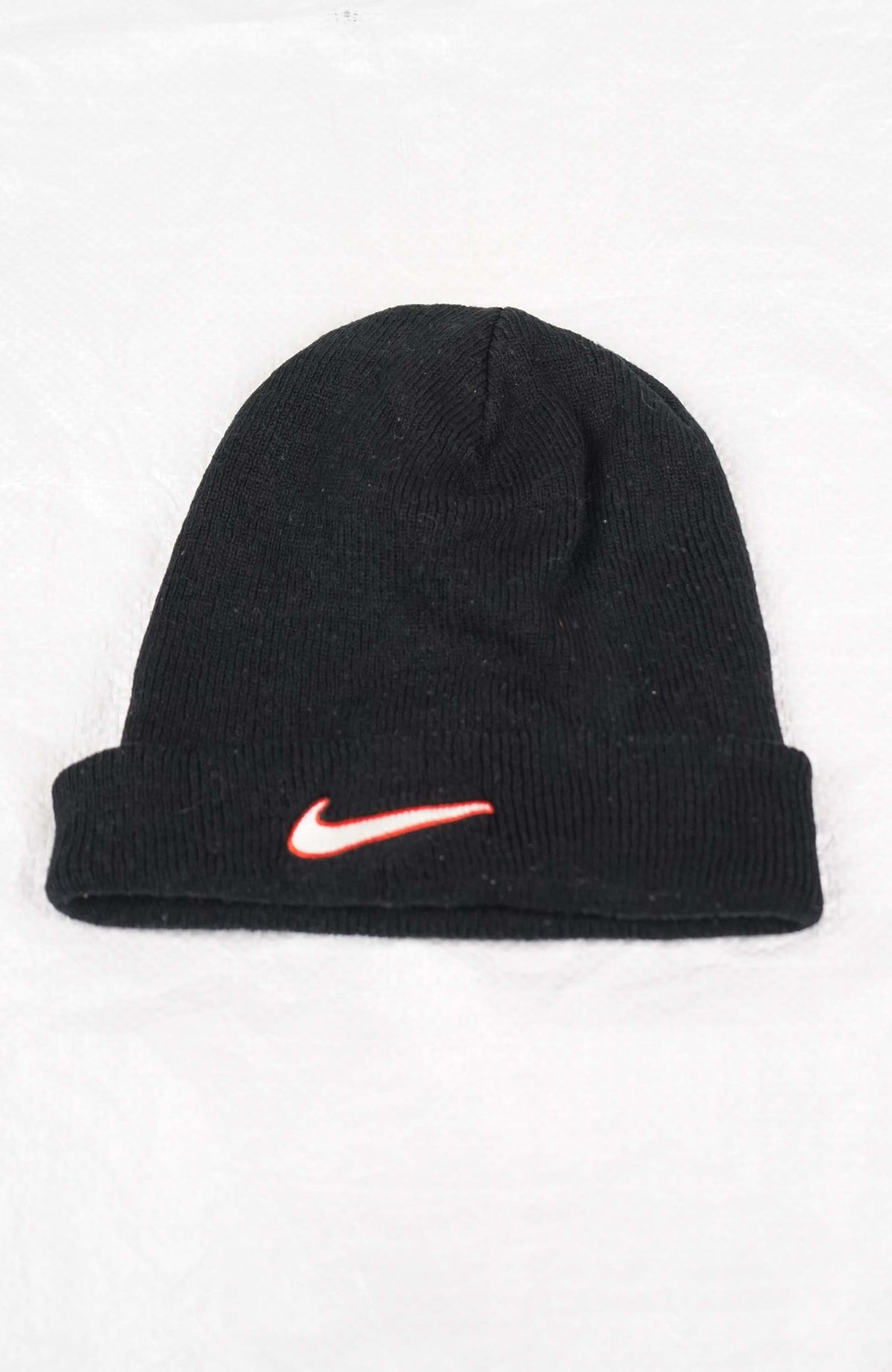 VINTAGE NIKE BEANIE