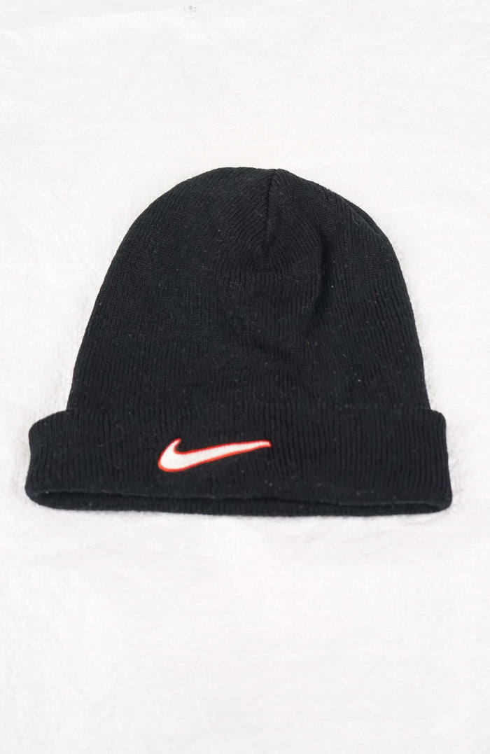 VINTAGE NIKE BEANIE