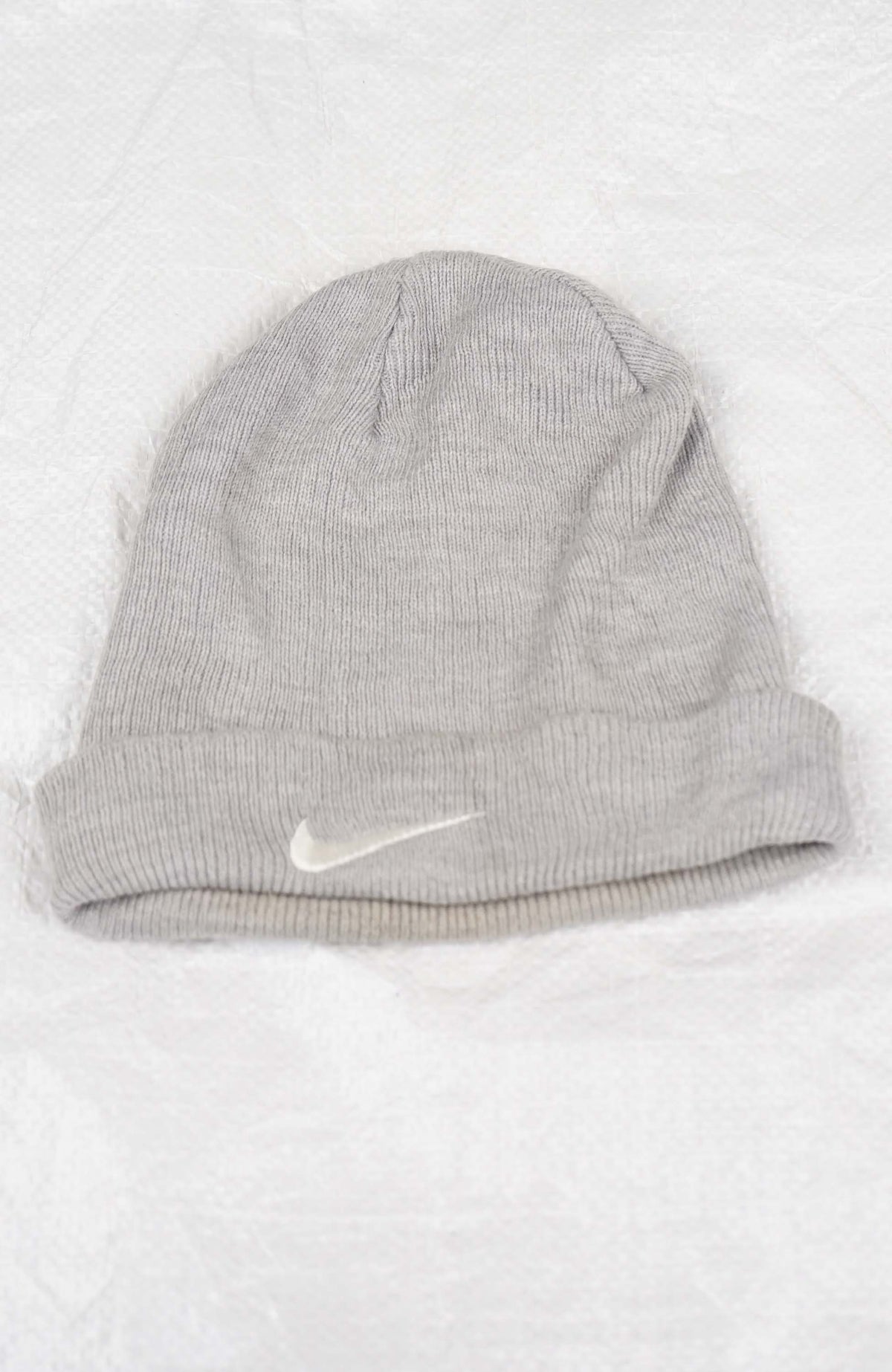 VINTAGE NIKE BEANIE