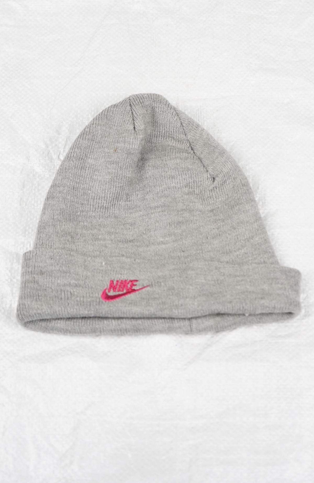 VINTAGE NIKE BEANIE