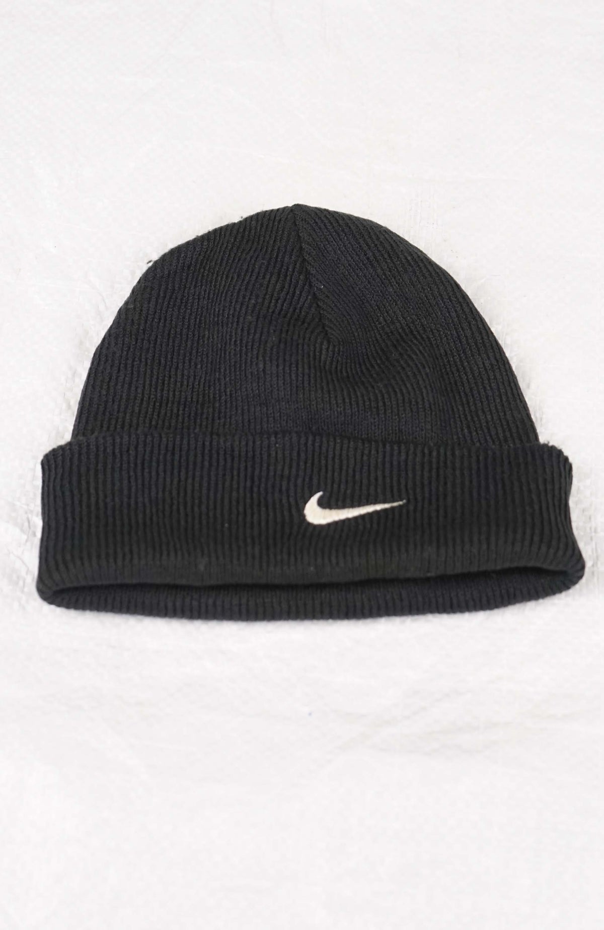 VINTAGE NIKE BEANIE