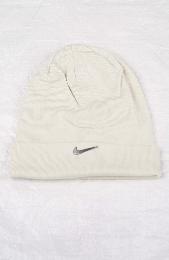 VINTAGE NIKE BEANIE