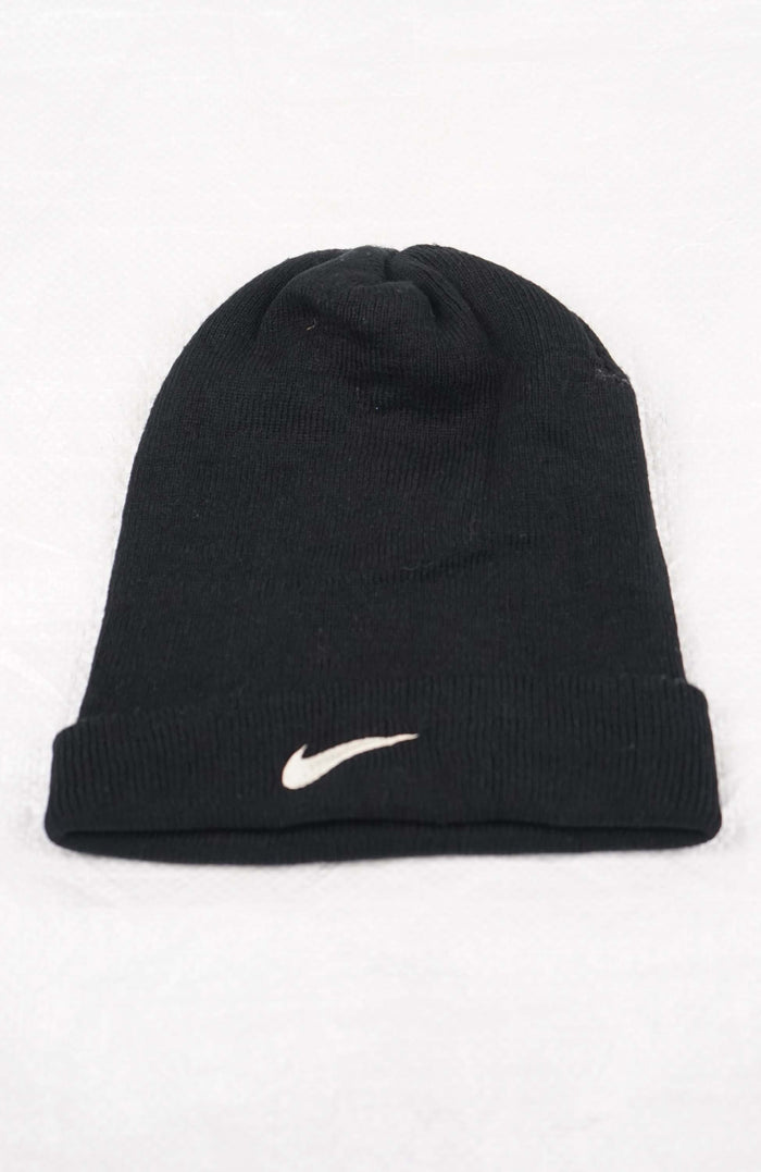 VINTAGE NIKE BEANIE