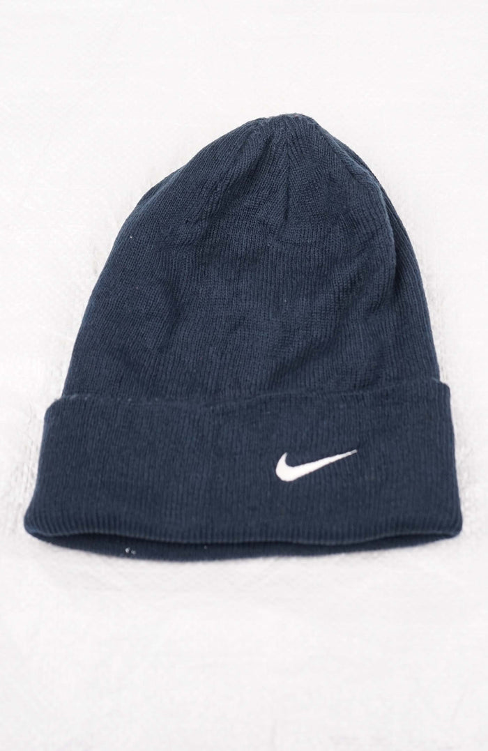VINTAGE NIKE BEANIE