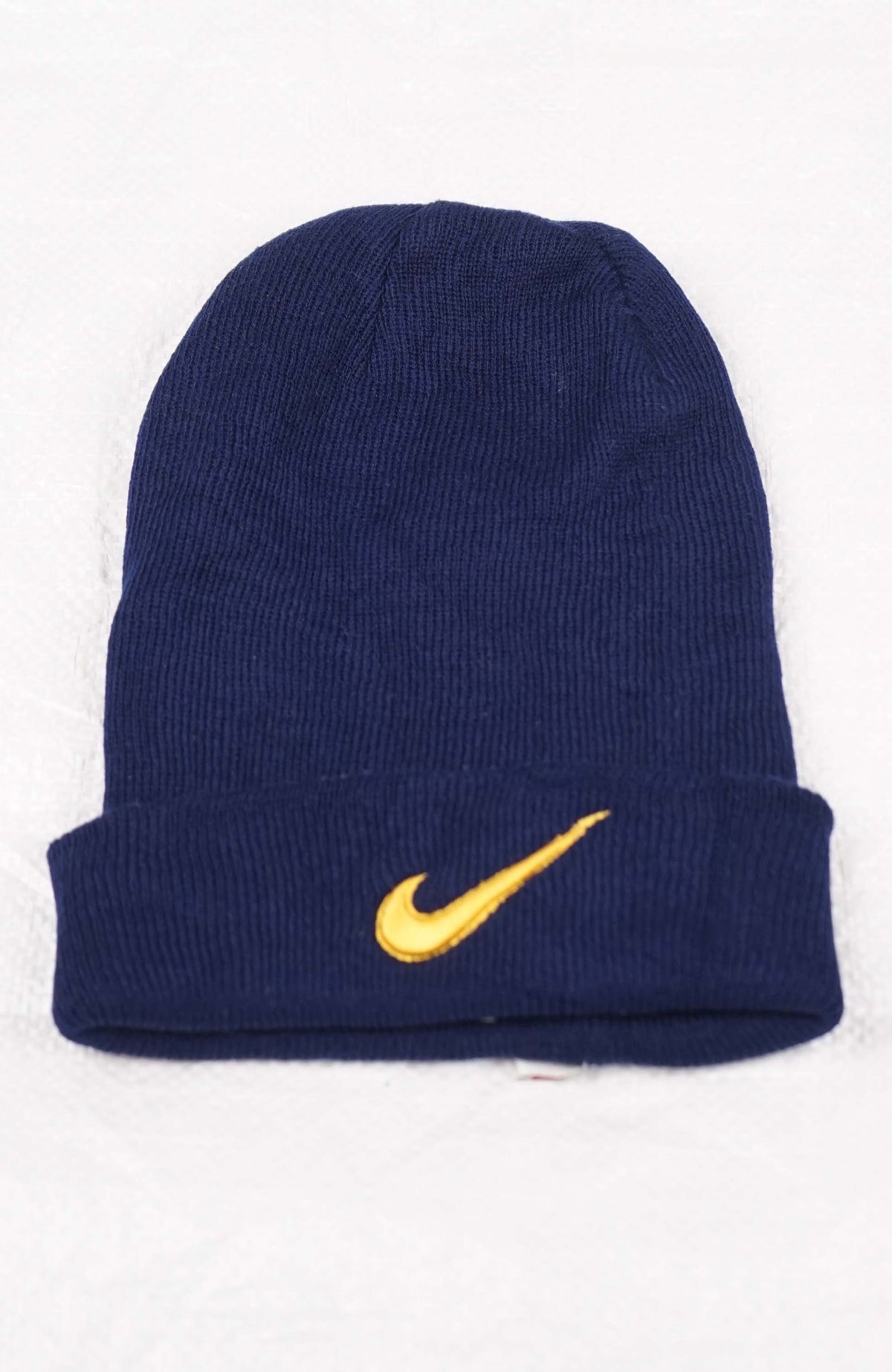 VINTAGE NIKE BEANIE