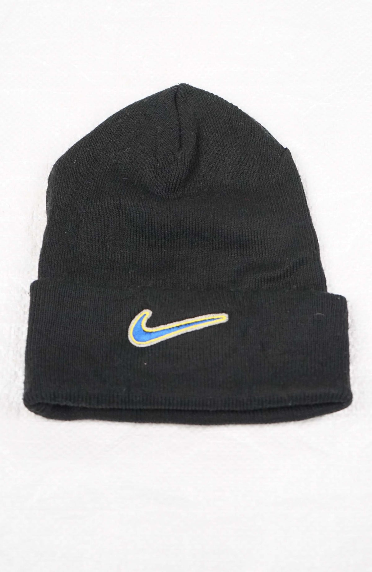 VINTAGE NIKE BEANIE