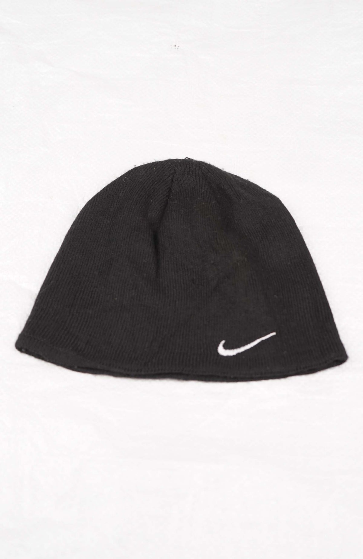 VINTAGE NIKE BEANIE
